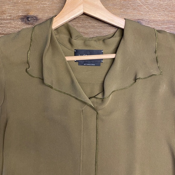 100% silk Babaton blouse - Picture 3 of 3